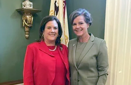 Virginia McGregor, Geisinger board member and Geisinger College of Health Sciences President Julie Byerley, MD, MPH
